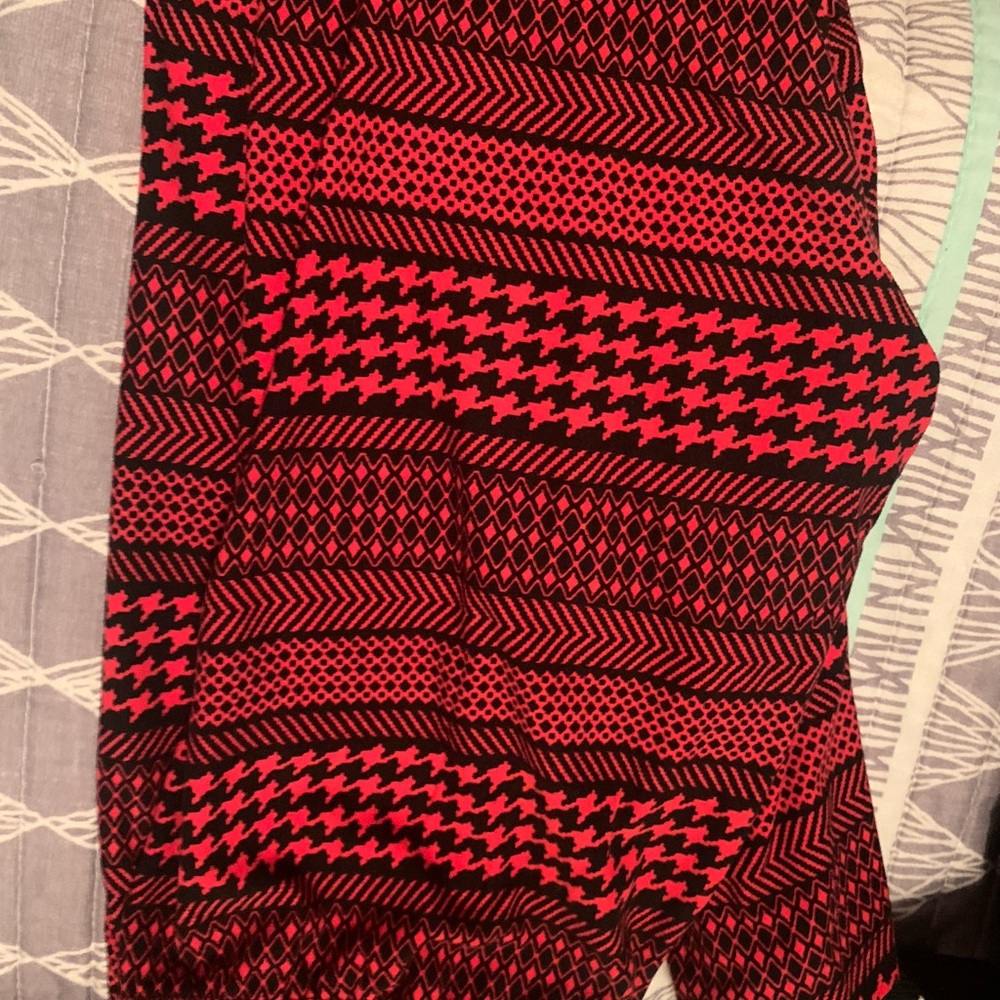 Red leggings